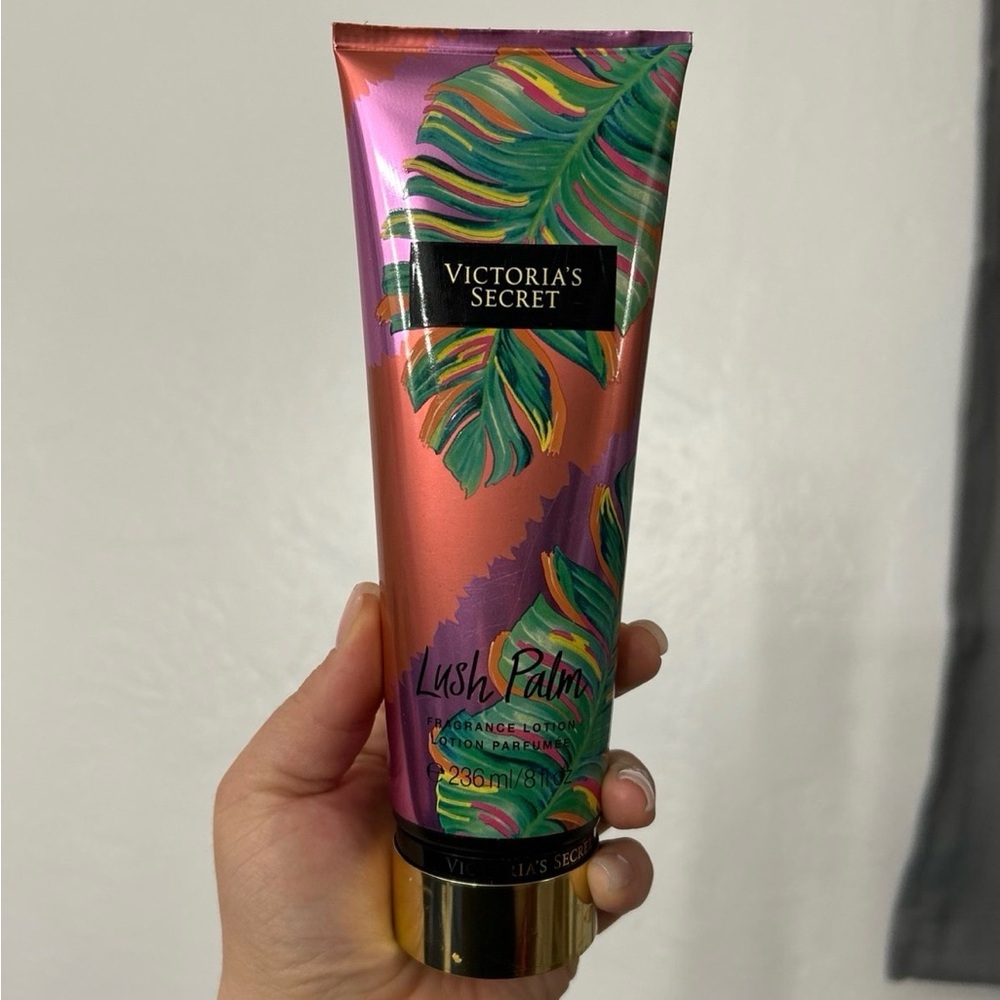 Victoria's Secret Lush Palm Lotion - Pink and Green